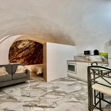 Cave House Apartment Menton Exterior foto